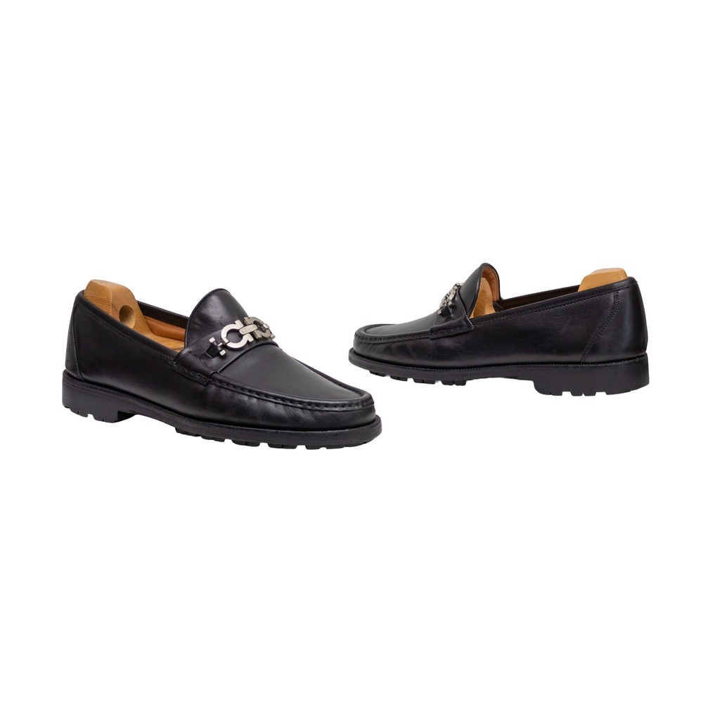 Salvatore Ferragamo Black Leather Gancini Lug Sole Loafers UR40415 Mens 8D